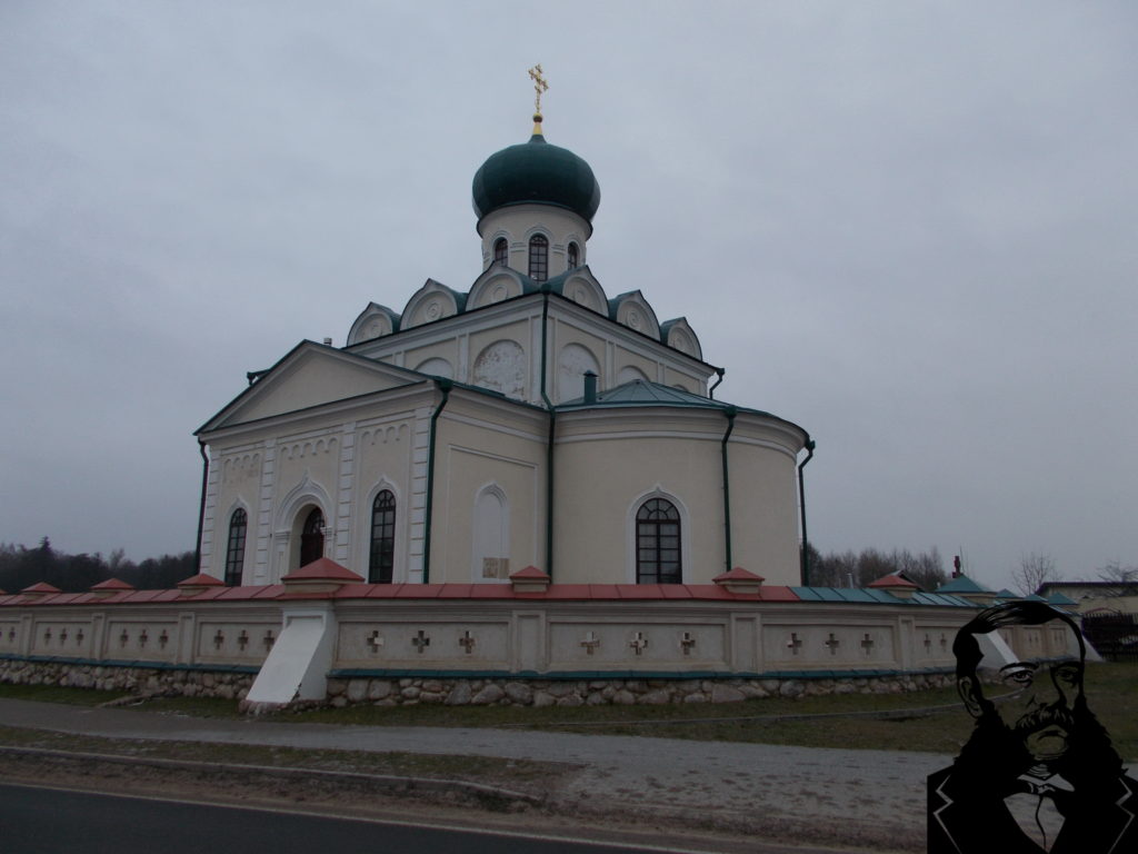 Автор фото: О.И.Маслиев. 13.12.2018. Фото храма снаружи. 